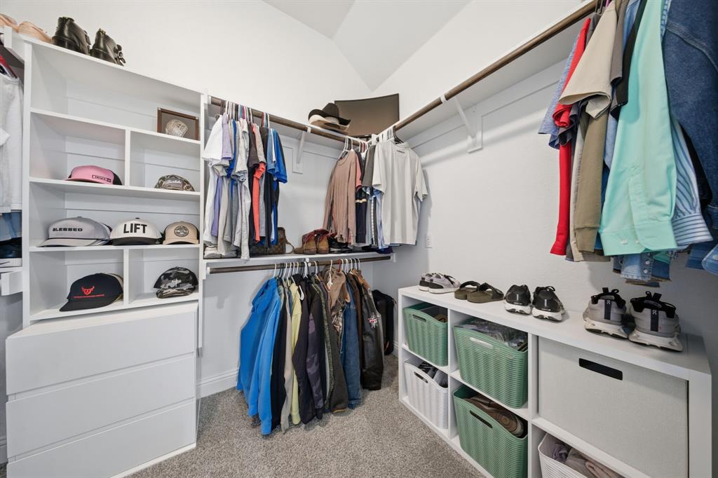 Mustang Crk - Residential