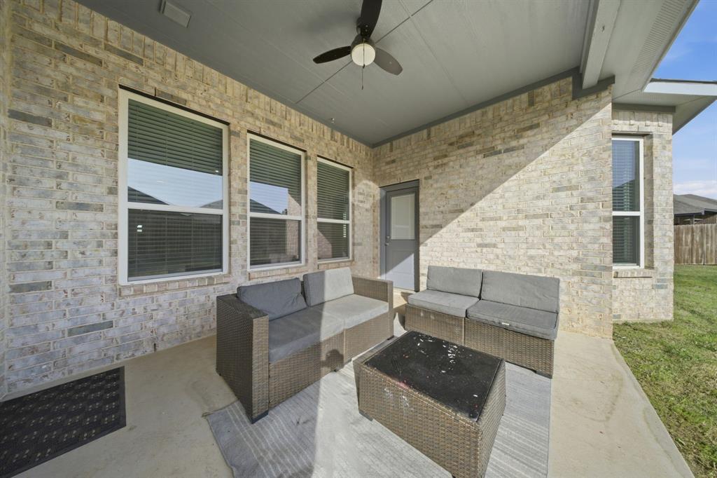 Mustang Crk - Residential