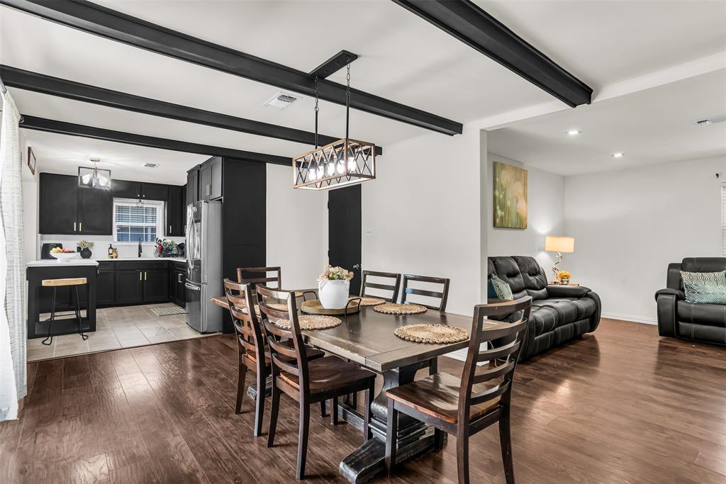2316 Miriam Lane