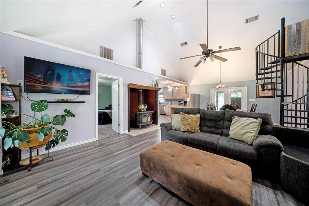 1511 N Walnut Grove Road