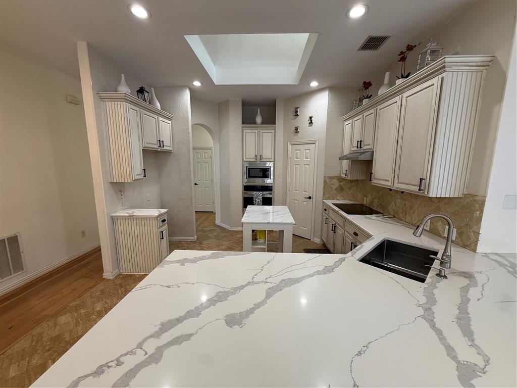 Bloomfield At Hidden Lakes - Residential