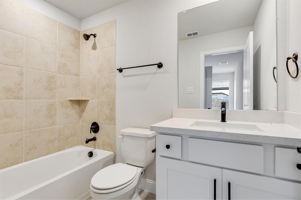 1708 Foxtail Drive