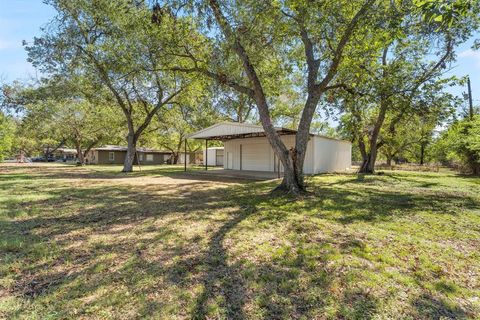 Tiny photo for 152 COUNTY ROAD 4871, Newark, TX 76071 (MLS # 21099754)