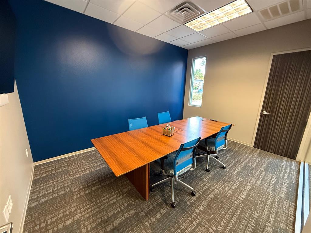 EAGLES NEST - Commercial Lease