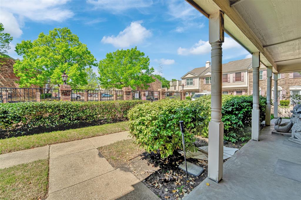 641 Carriagehouse Lane 7