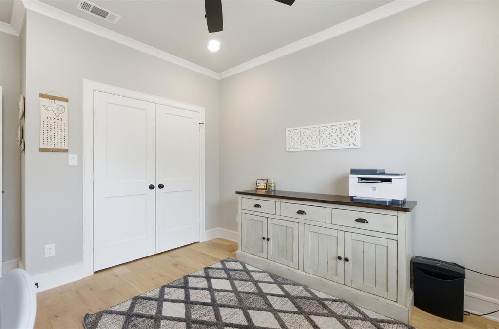 DEER POINT ESTATES - Residential