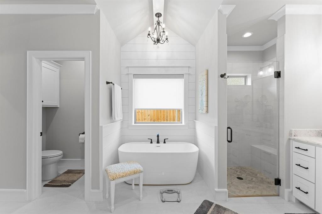 DEER POINT ESTATES - Residential