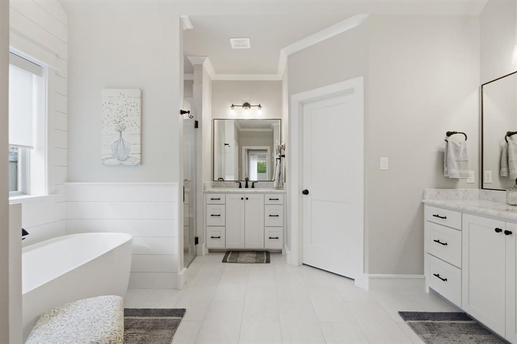 DEER POINT ESTATES - Residential