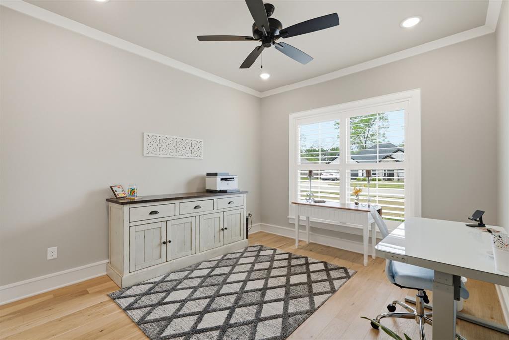 DEER POINT ESTATES - Residential