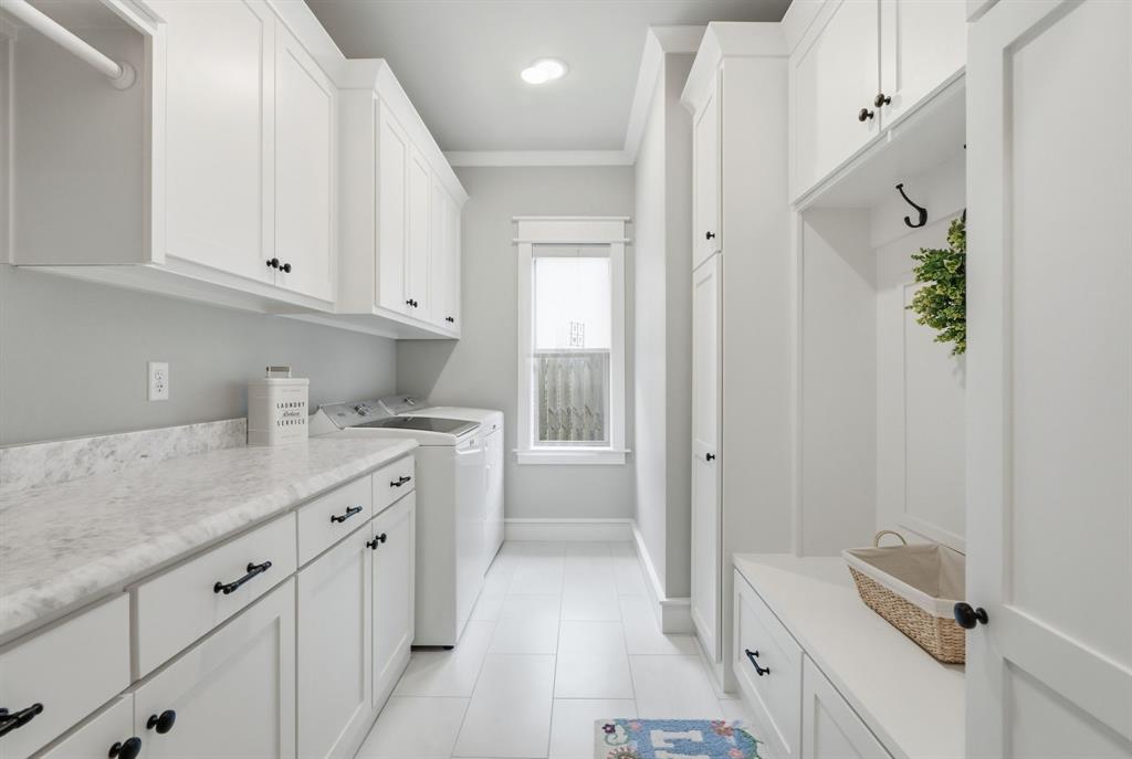 DEER POINT ESTATES - Residential