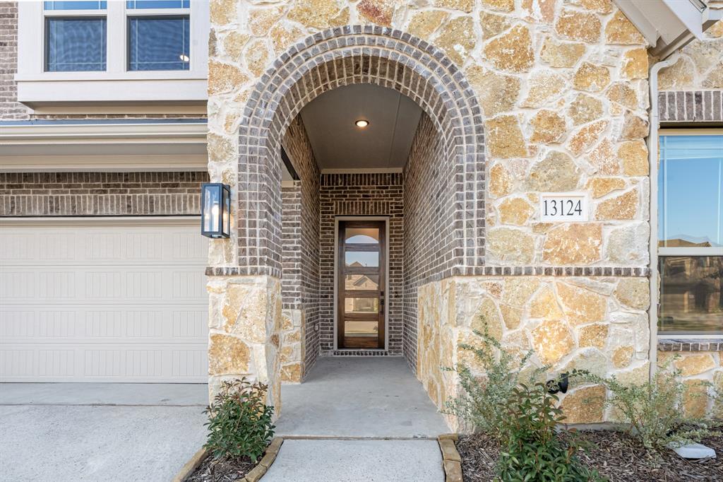 13124 Yellowstone Way