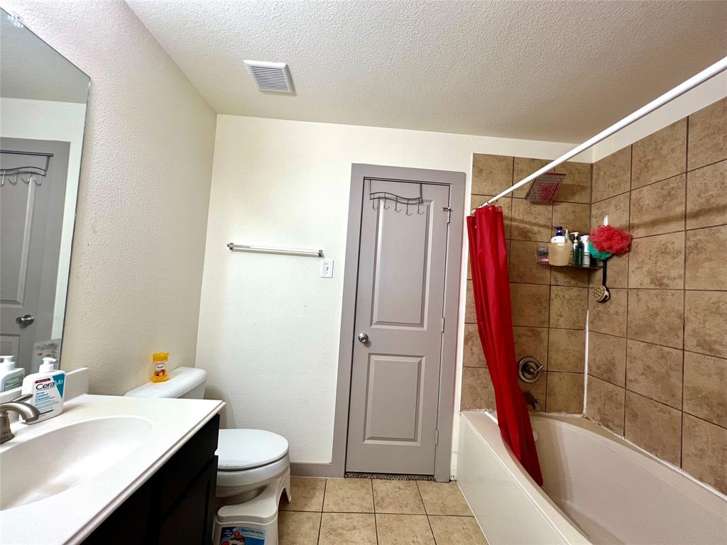 Newport Village At Trinity - Residential