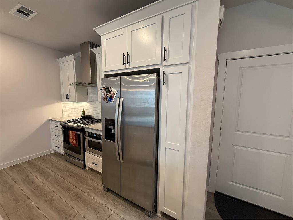 Woodbridge Townhomes - Residential Lease