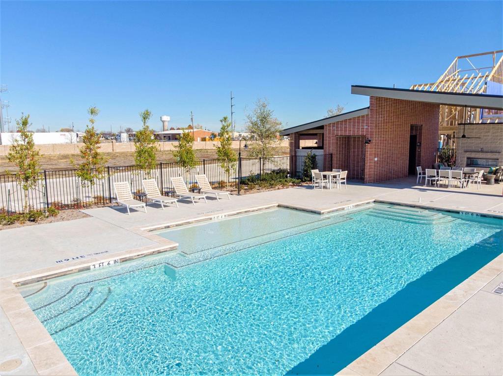 Woodbridge Townhomes - Residential Lease