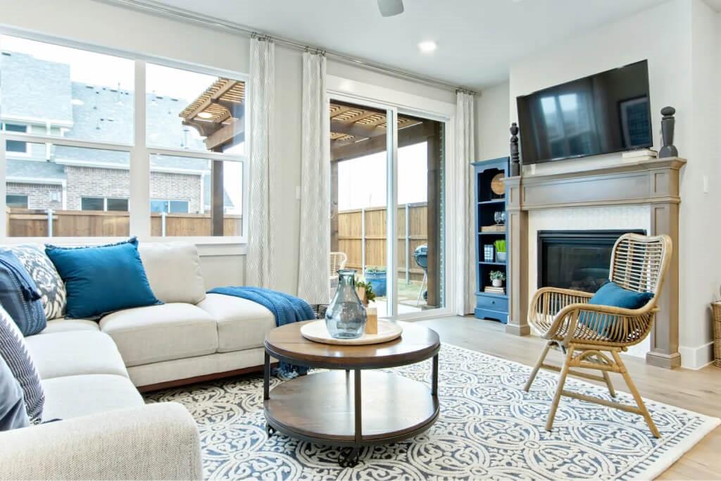 Woodbridge Townhomes - Residential Lease