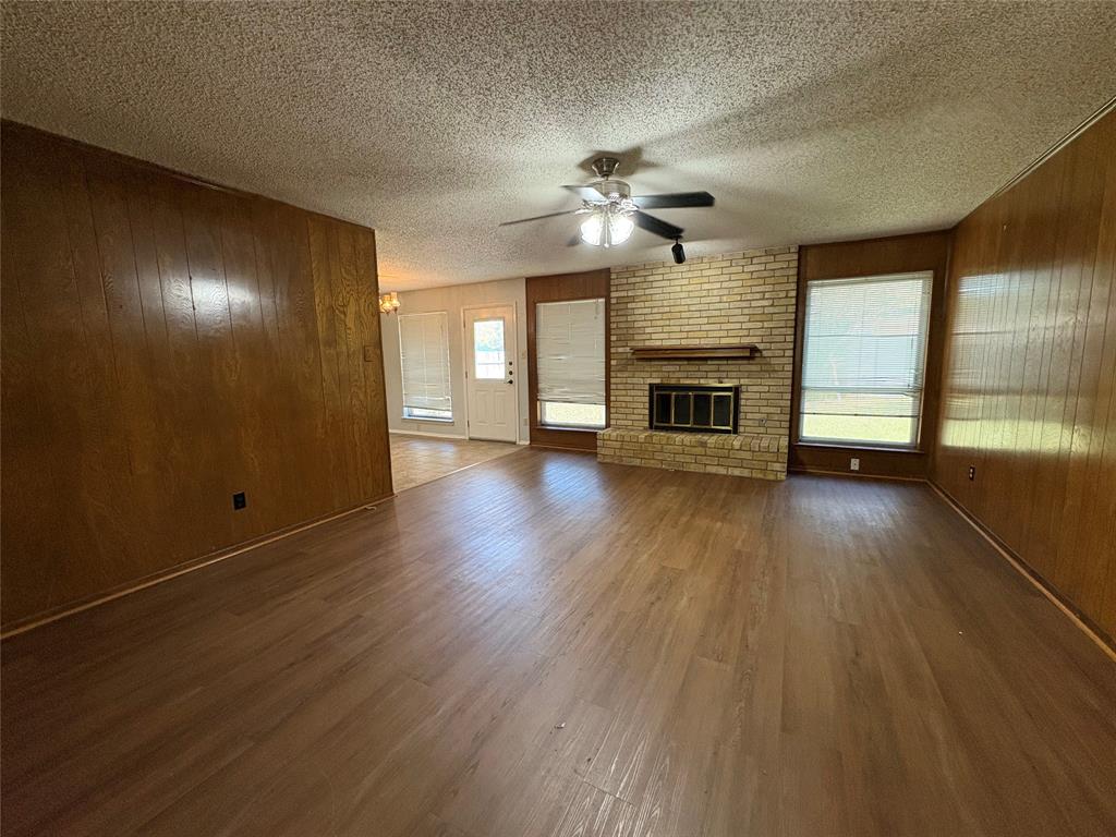 HOLLY HOLLOWS ADDITION %234 - Residential Lease