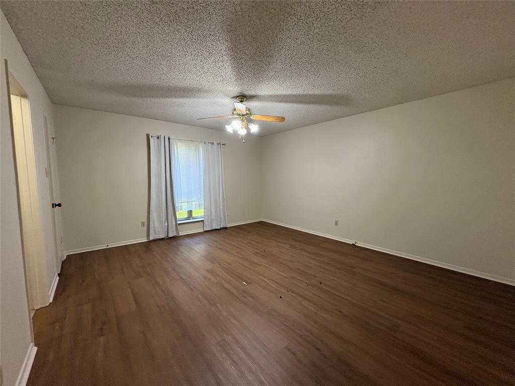 HOLLY HOLLOWS ADDITION %234 - Residential Lease