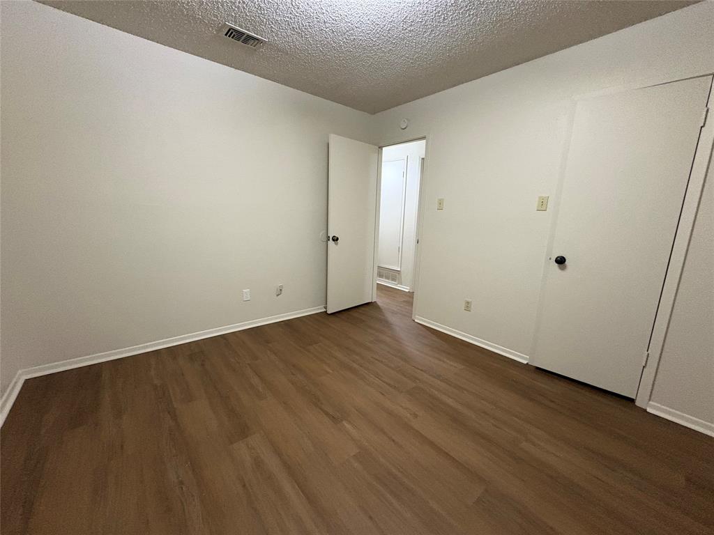 HOLLY HOLLOWS ADDITION %234 - Residential Lease