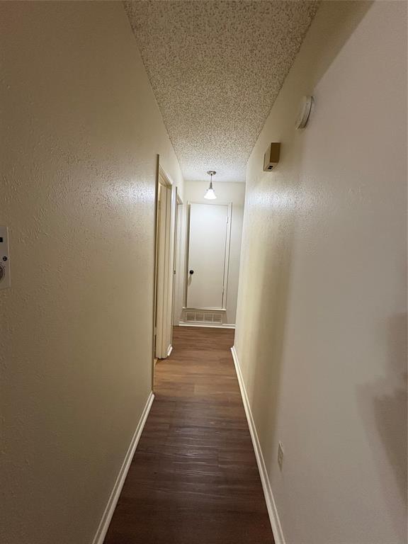 HOLLY HOLLOWS ADDITION %234 - Residential Lease