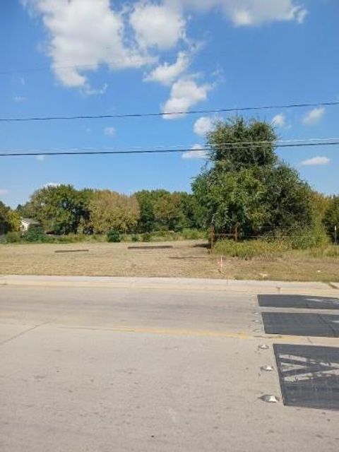 8320 Carbondale Street Dallas TX 75216