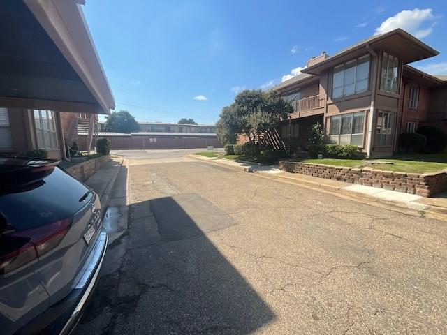 Hollows North Condo - Residential