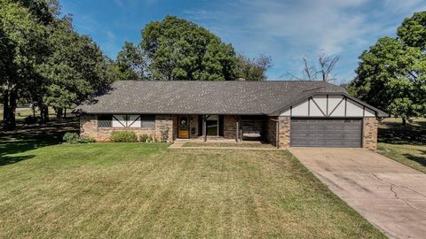 101 Meadow Court Weatherford TX 76086
