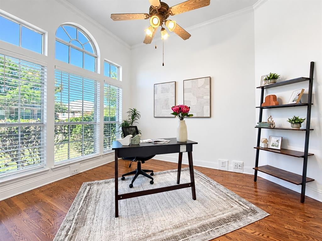 7514 Naples Lane