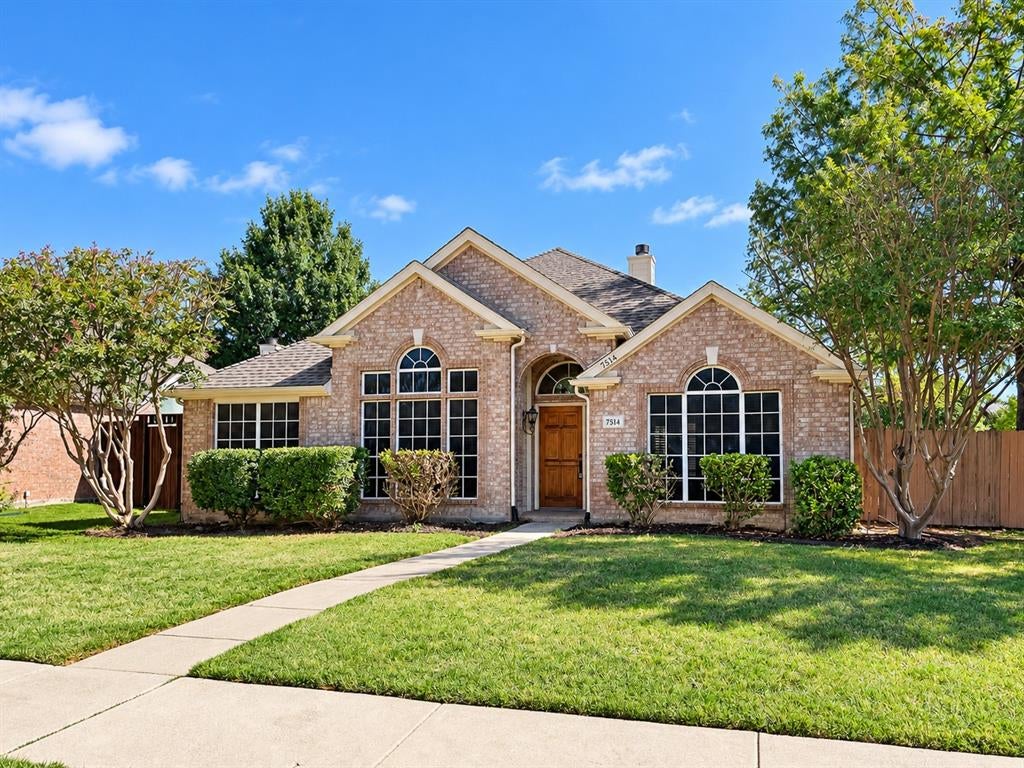 7514 Naples Lane