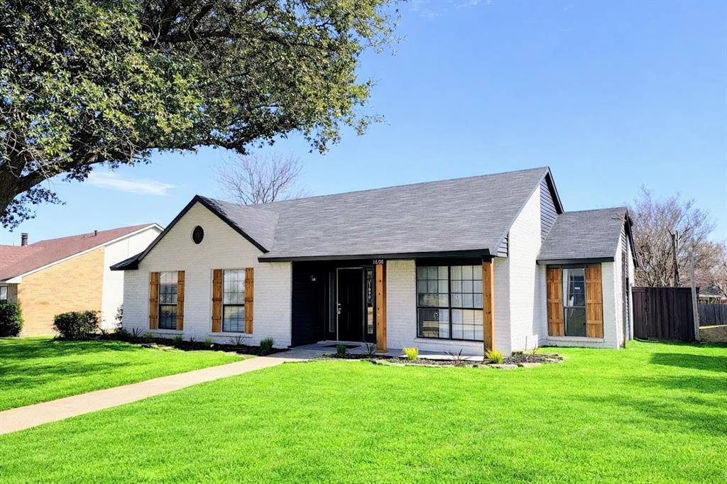 Country Meadow 01 - Residential