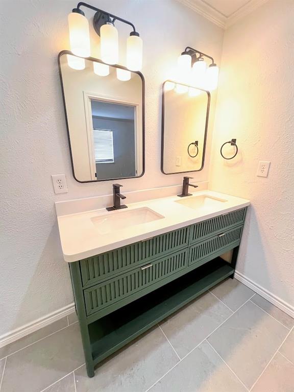 Country Meadow 01 - Residential