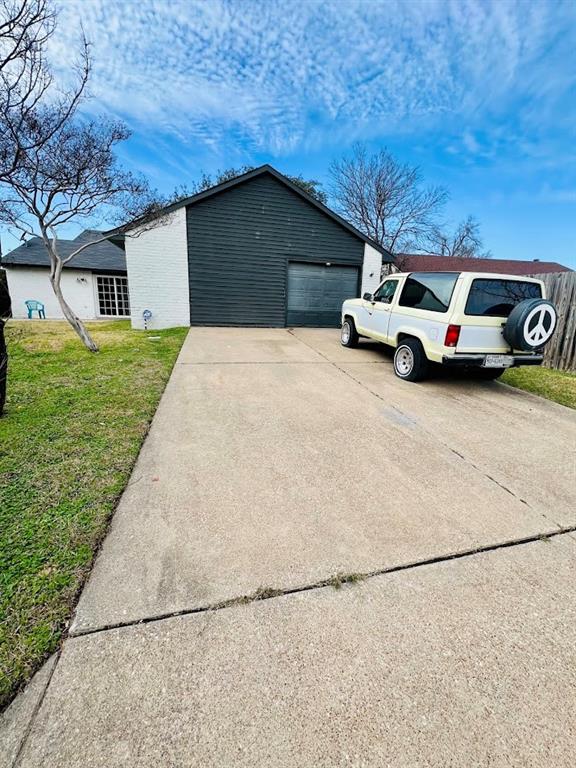 Country Meadow 01 - Residential