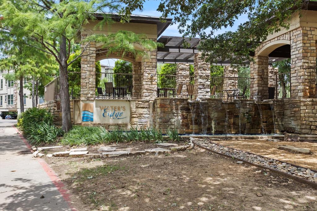 444 Waters Edge Drive 721