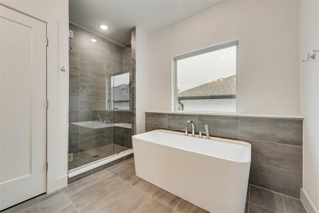 Lewisville Waters Edge II Condominium - Residential