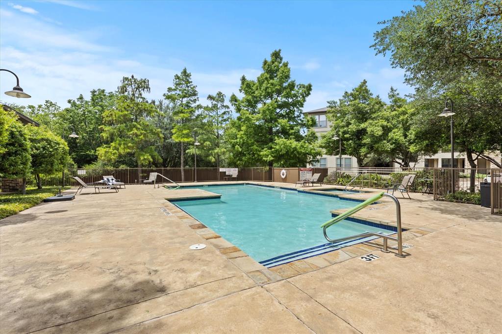 Lewisville Waters Edge II Condominium - Residential