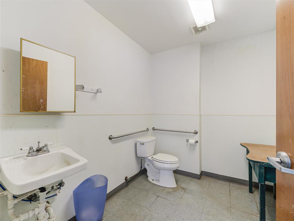 Tarrant Industrial Park Add - Land