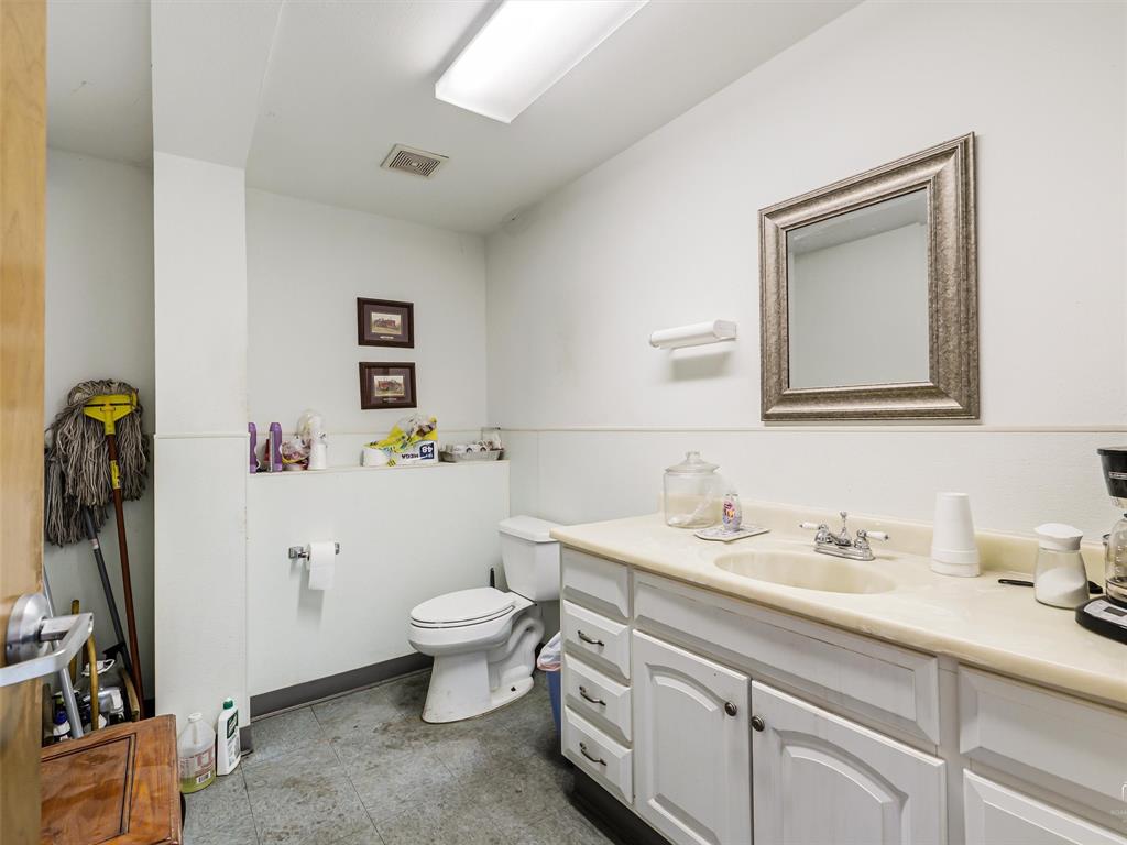 Tarrant Industrial Park Add - Land