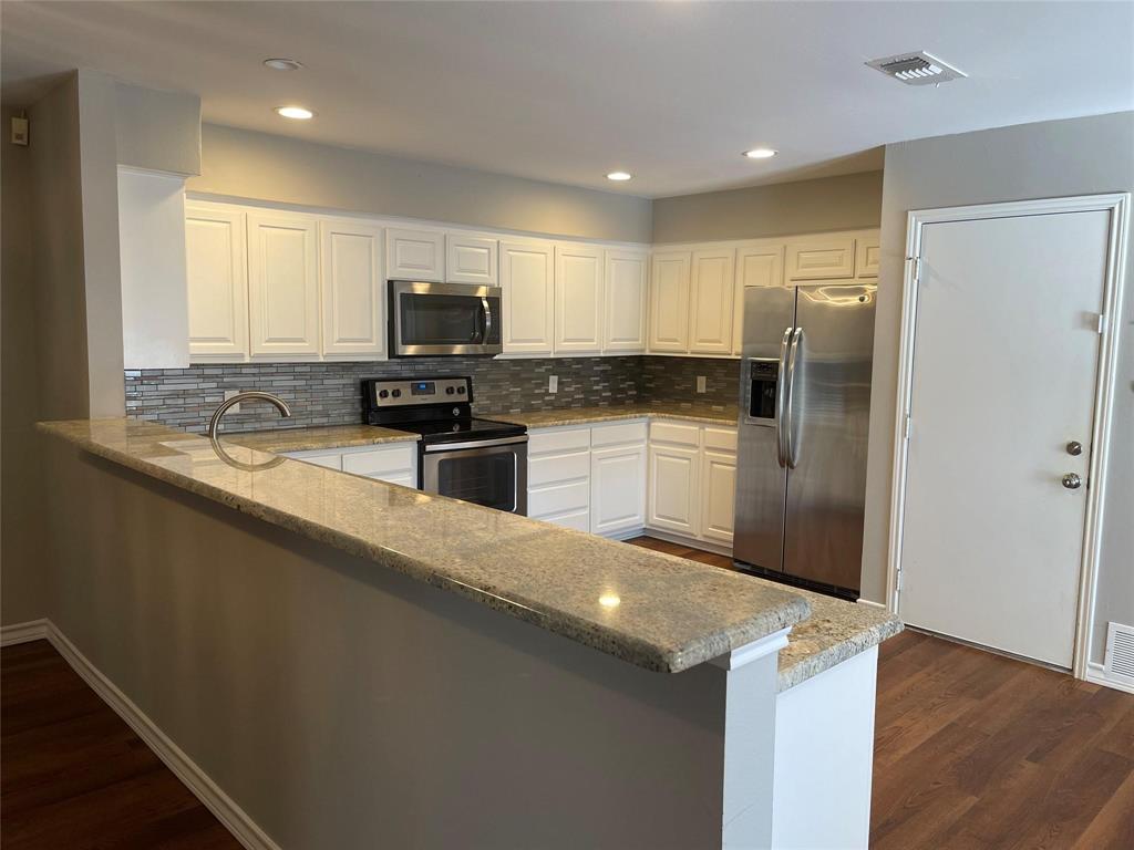 Monticello Park - Residential Lease