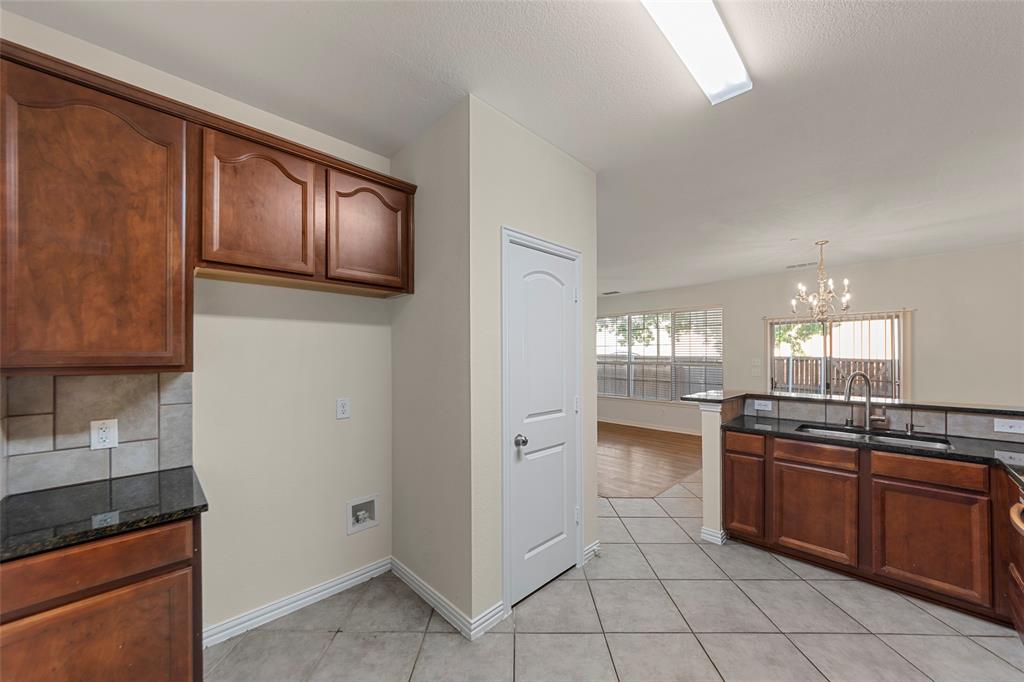 Redhill Spgs - Residential Lease