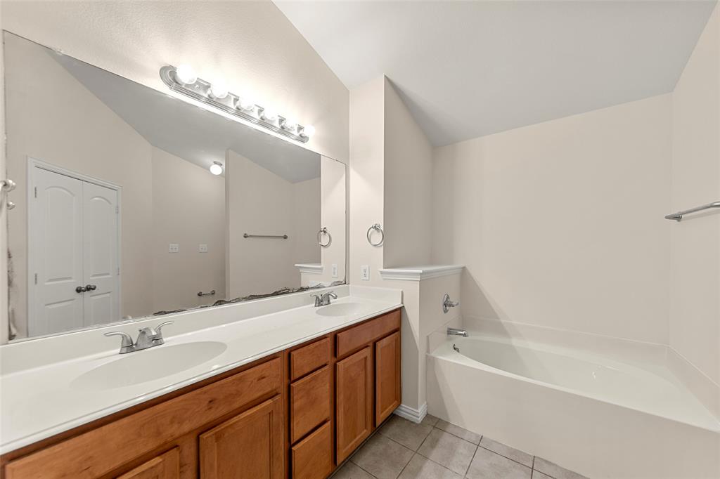 Redhill Spgs - Residential Lease