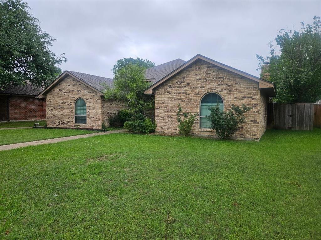 405/407 S 4th Street