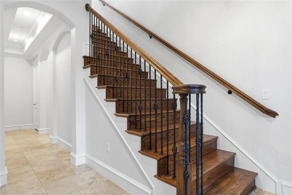 Southlake Town Square Brownsto - Residential