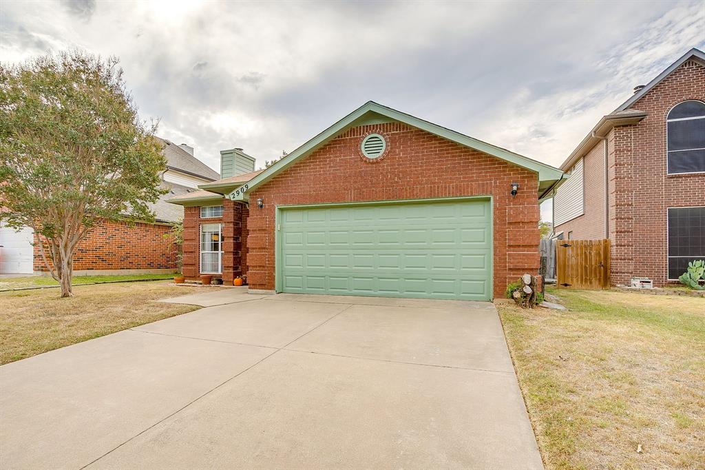2909 Salado Trail