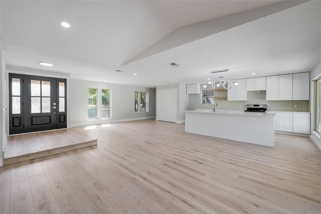 1517 Richland Drive