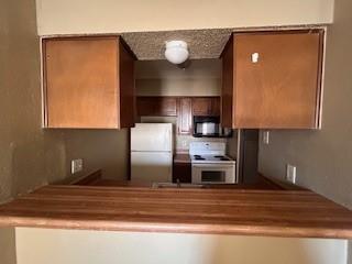 Royal Land Highlands Condos - Residential