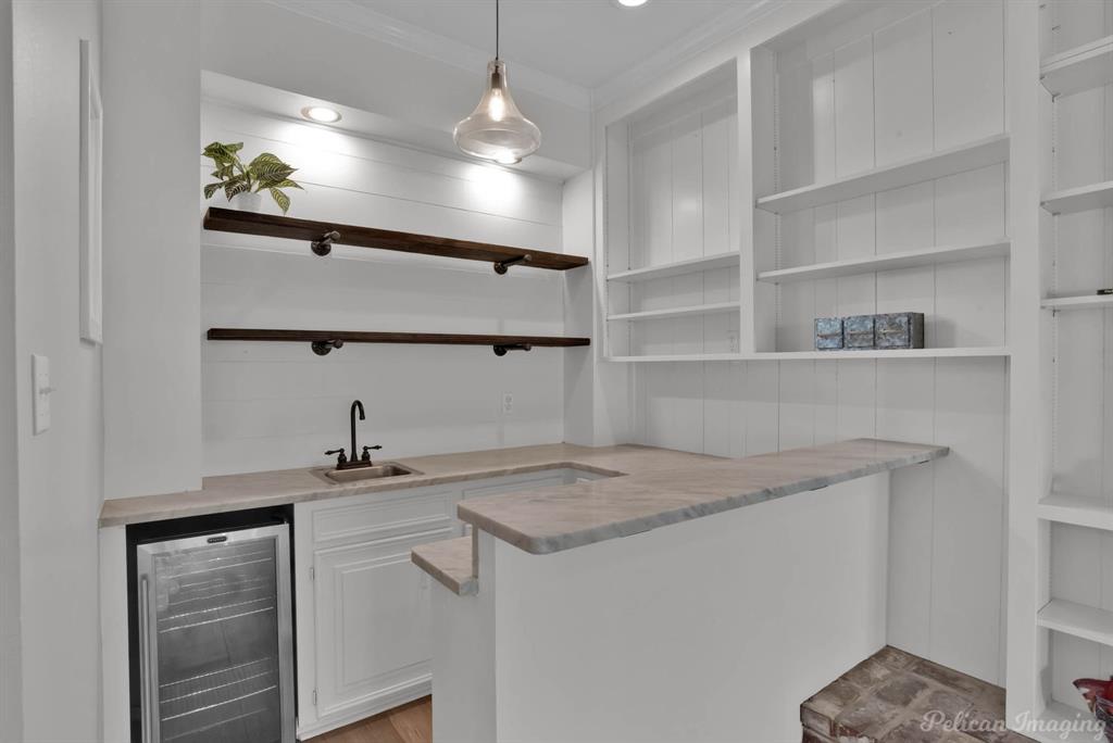 University Terrace - Residential