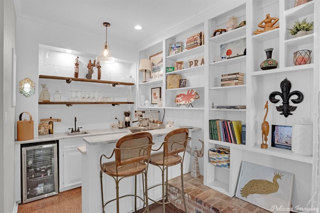 University Terrace - Residential