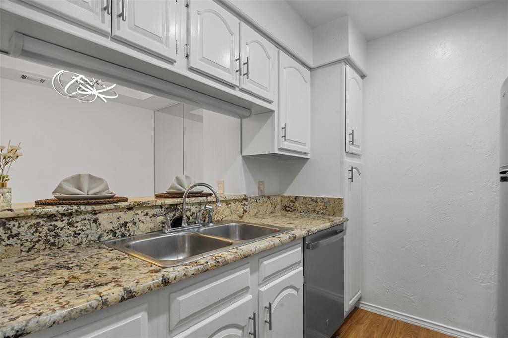 Boardwalk On The Pkwy Condos - Residential