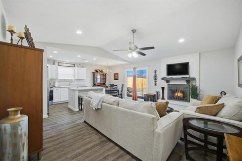 1813 Castle Drive Garland TX 75040