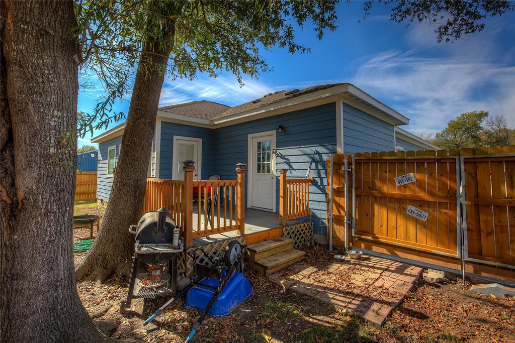 Whispering Oaks - Residential