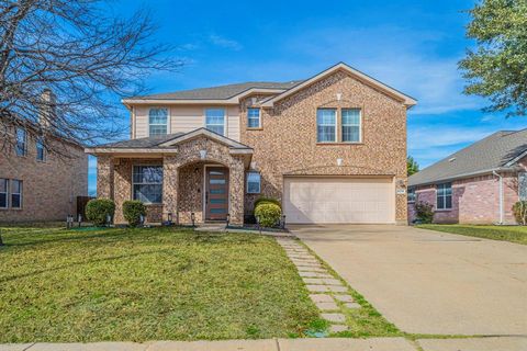 2216 La Salle Trail Grand Prairie TX 75052